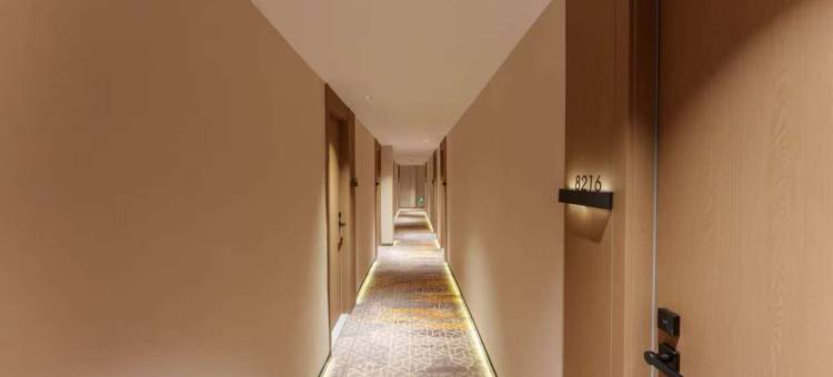 银梦酒店(武昌火车站佰港城店)图片