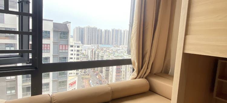 拾光青年旅舍(天山公园店)图片