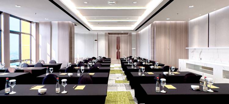 三宝垄皇后城盛捷酒店(Somerset Queen City Semarang)图片