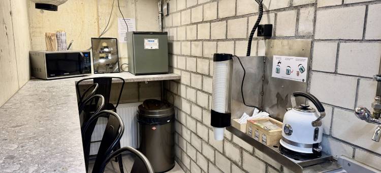 突击骑手自助入住酒店(Peaky Riders Self Check-in Hotel)图片