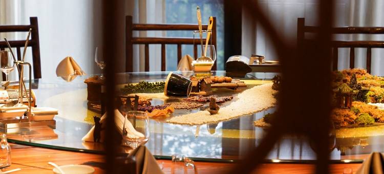 G348墅野山居图片