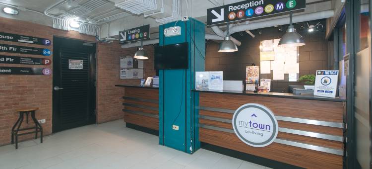 RedDoorz Premium @ MyTown New York图片