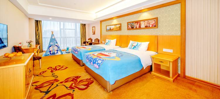 维也纳酒店(灵山六峰山步行街店)图片