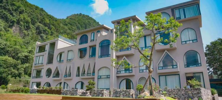 可岩可田民宿(莽山五指峰店)图片