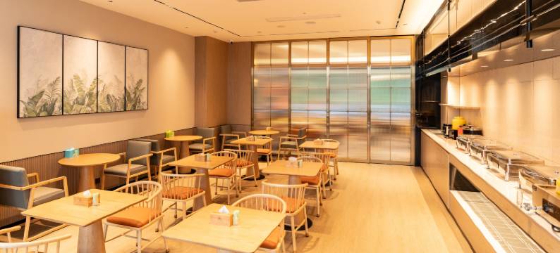 四季宜居酒店(银丰国际中药港店)图片