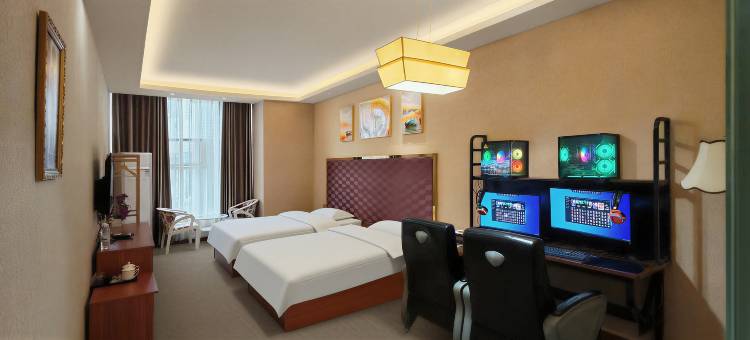 鑫成大酒店(荣兴大厦店)图片