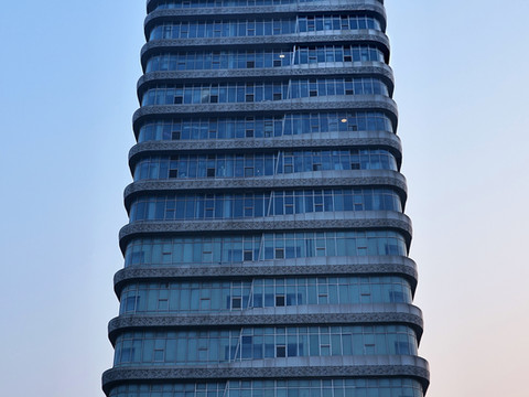 美娱·星峰电竞酒店(济南章丘火车站明水古城店)