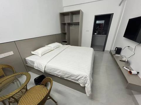 乐东康福临旅居(抱伦中心学校店)