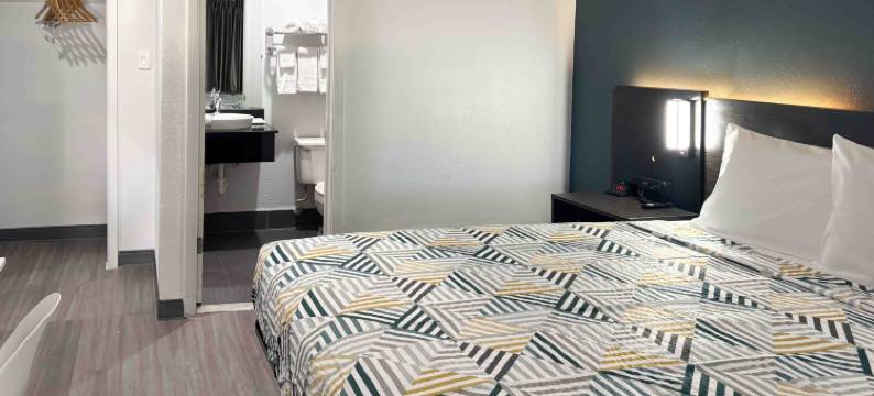 德克萨斯州欧文 6 号开放式公寓 - 欧文 DFW 机场东(Studio 6 Irving, TX - Irving DFW Airport East)图片