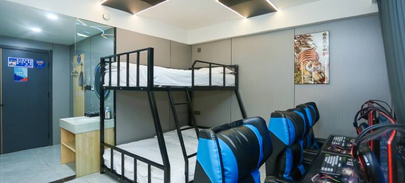 洛阳爱电竞民宿(万达广场王府井店)图片