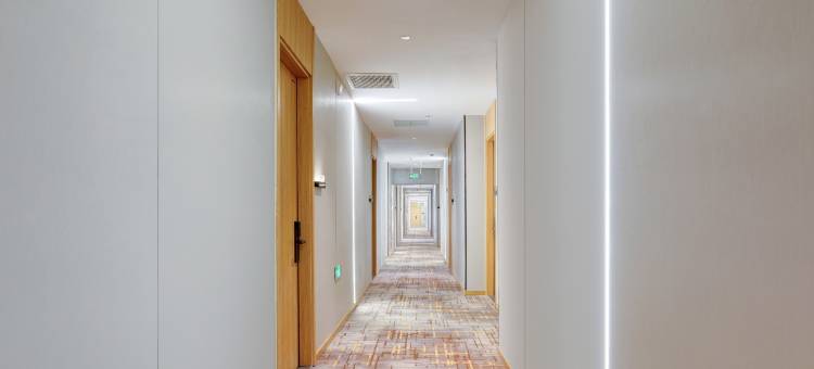 Urba柏纳酒店(固原浙商国际家居建材城店)图片
