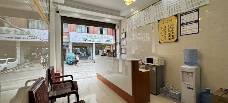 兴义瑞仁酒店(黔西南州人民医院店)图片