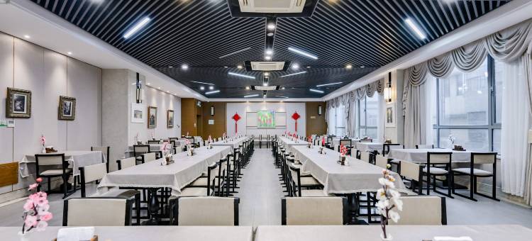 上海体育大学交流中心酒店(长海医院店)图片