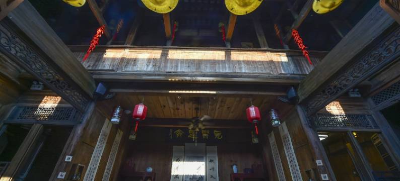 浪漫花涧山客草堂民宿图片