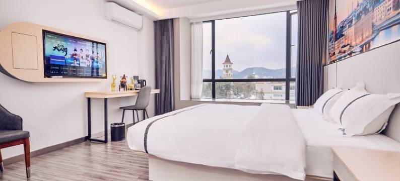 悦湖酒店(广东理工学院高要校区店)图片