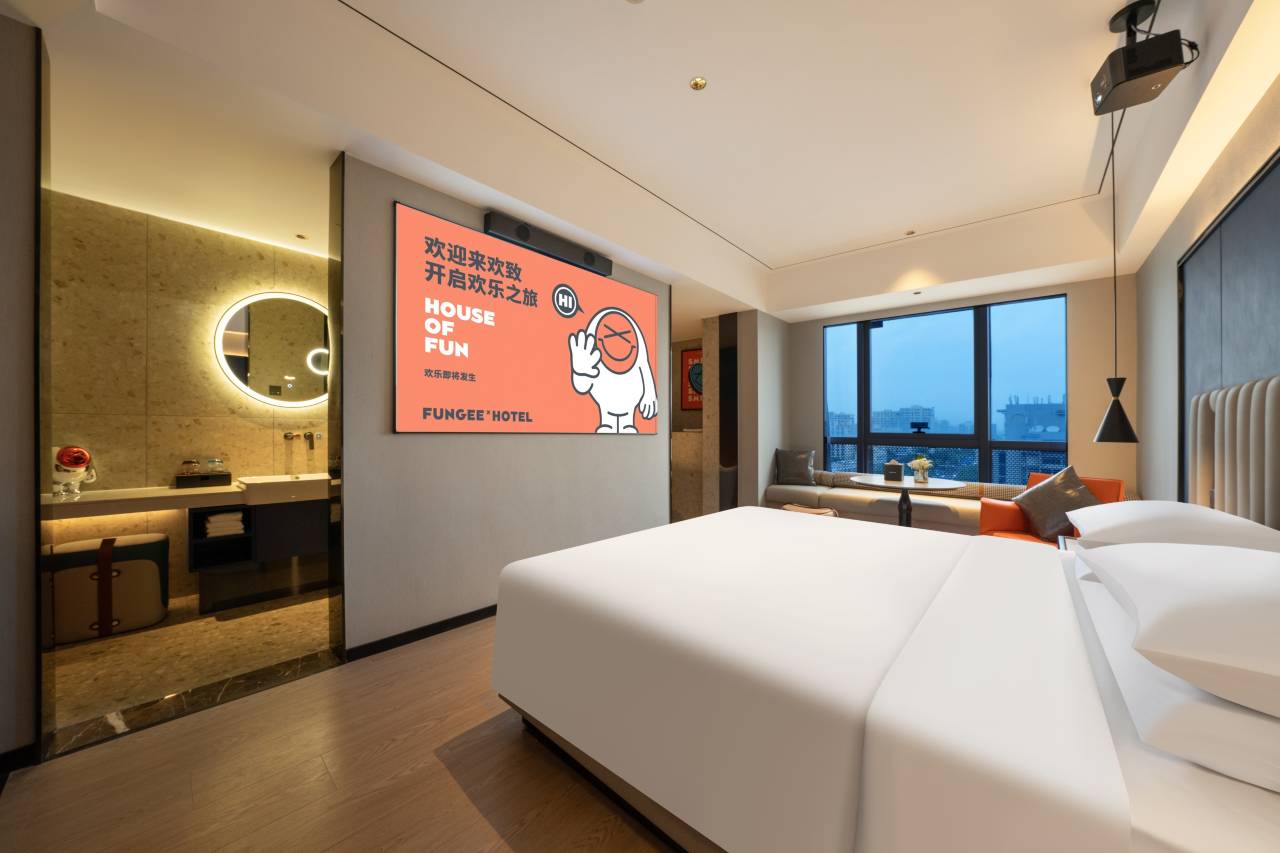 FunGee X 欢致酒店(青岛正阳中路万象汇店)图片