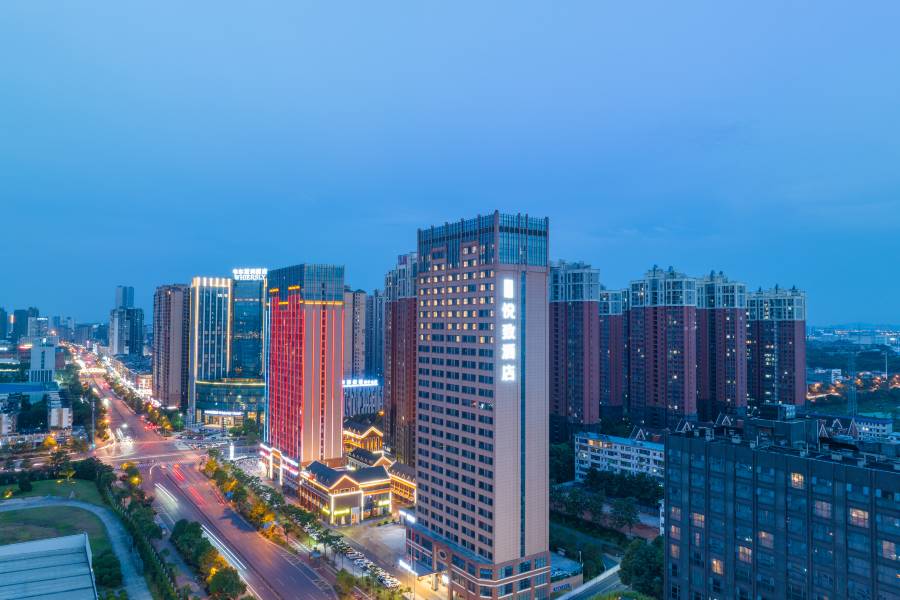 悦致酒店(長沙星沙經濟開發區電力職業學院店)