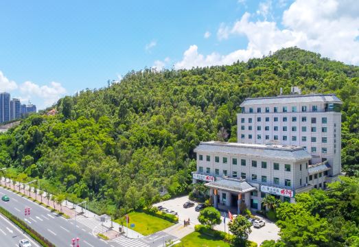 Yinhua HotelHotel Overview