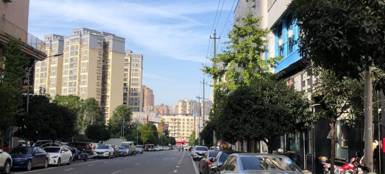 营山珈琪酒店(营山站白塔公园店)图片