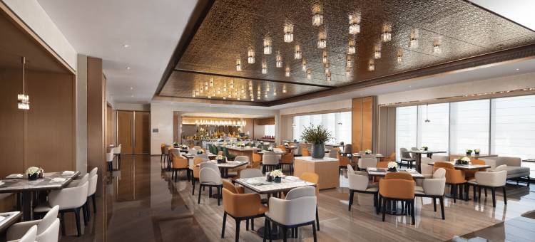 深圳福田华强北希尔顿欢朋酒店图片