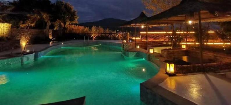 云里﹒凡尘精品民宿(大石板古村店)图片