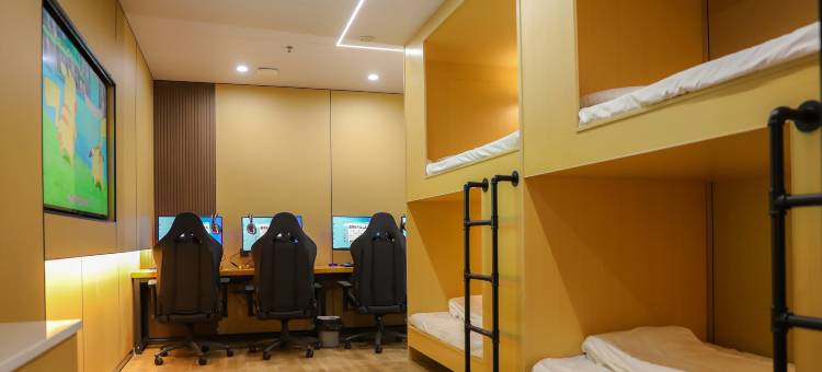 伊泽电竞公寓(王江泾佳源店)图片