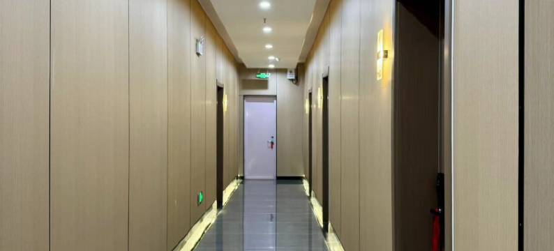 月牙河汤泉酒店图片