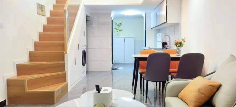 诚忆精致loft公寓(成都西站龙湖西府琅悦店)图片