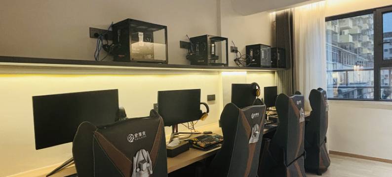 史莱克电竞酒店图片