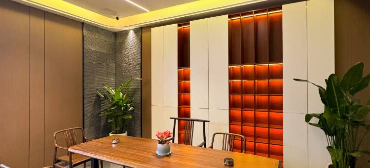 鑫海逸智能酒店(石屏玉屏街店)图片