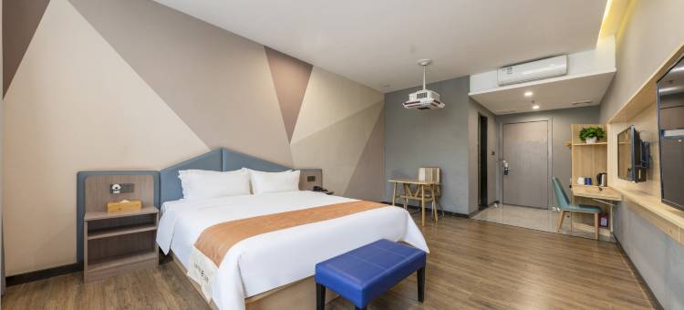 云绯酒店(东莞谢岗广场店)图片