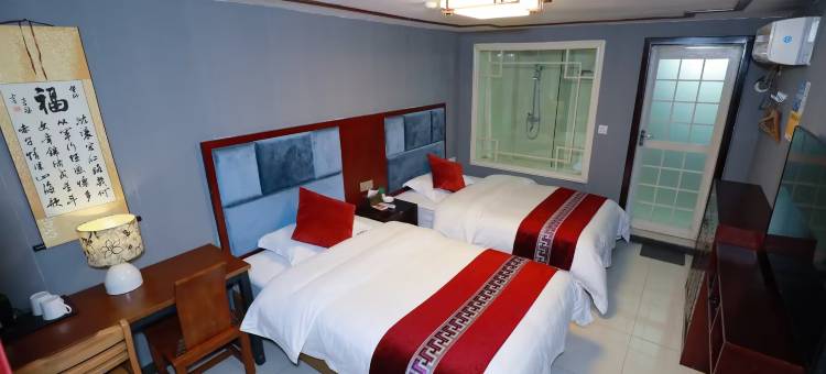 凤凰飘摇摆渡客栈图片