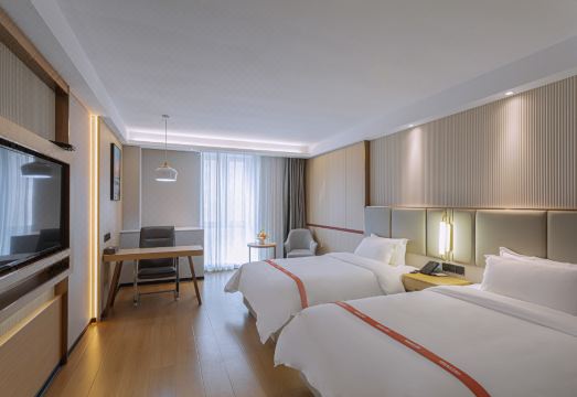 GreenTree Eastern Hotel (Pei County Binhe Road) Hotel Overview