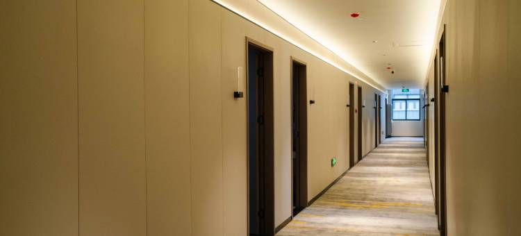 南苑e家酒店(宁波栎社机场石碶地铁站店)图片