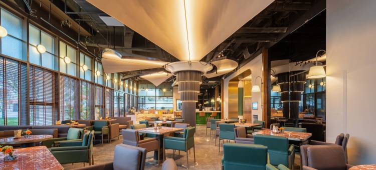 丽呈别院·玫宝酒店(石老人海水浴场体育中心店)图片