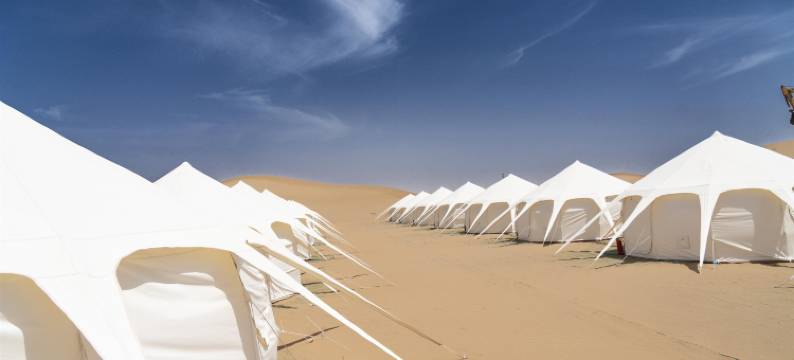 中卫漠野沙海露营地图片