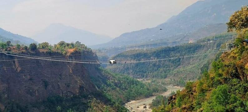 悬崖酒店(The Cliff)图片