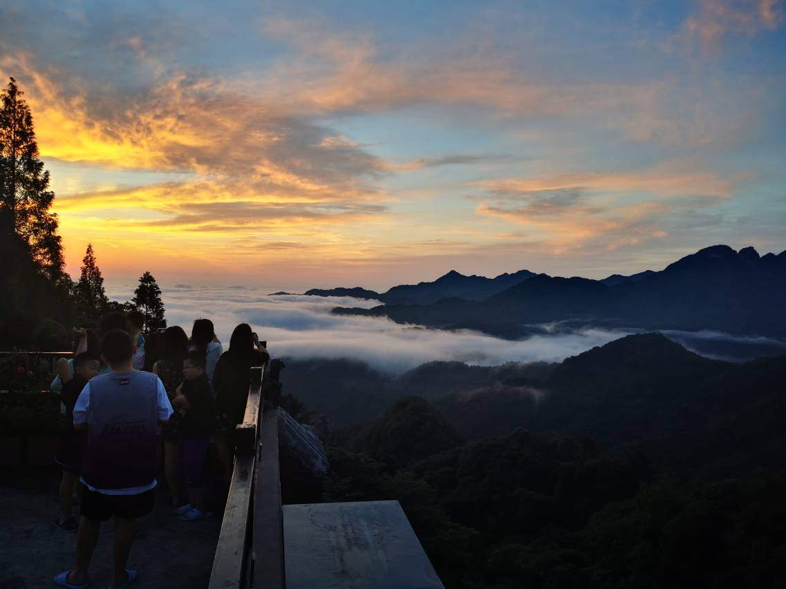 武当山大岳原宿图片