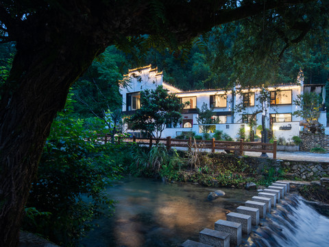 景宁山语间民宿