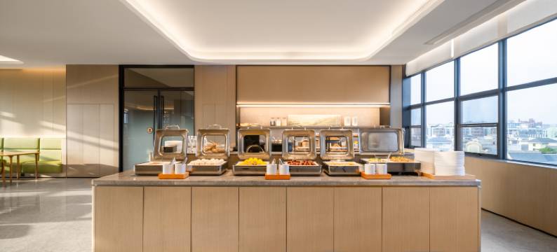 丽盈酒店(广州白云站同德地铁站店)图片