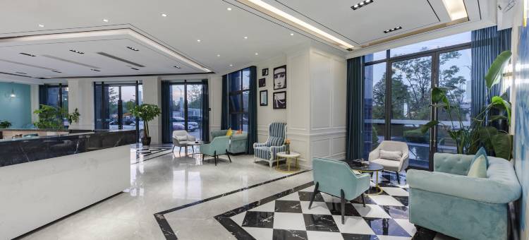 赞硕假日酒店(绵阳西部冷都店)图片