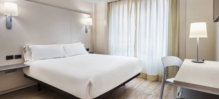 卡斯特利翁住宿加早餐酒店(B&B Hotel Castellón)图片