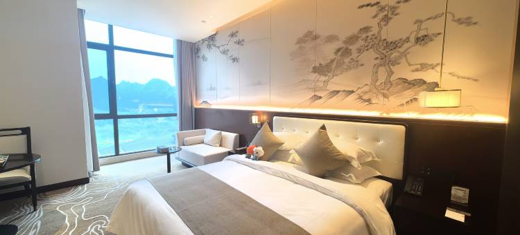 凤城国际酒店(卧龙山庄店)图片