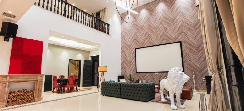 游创寻野溪边露营庄园图片