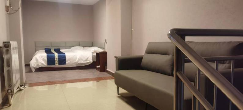 陌野影宿酒店(张家口高铁站建院店)图片