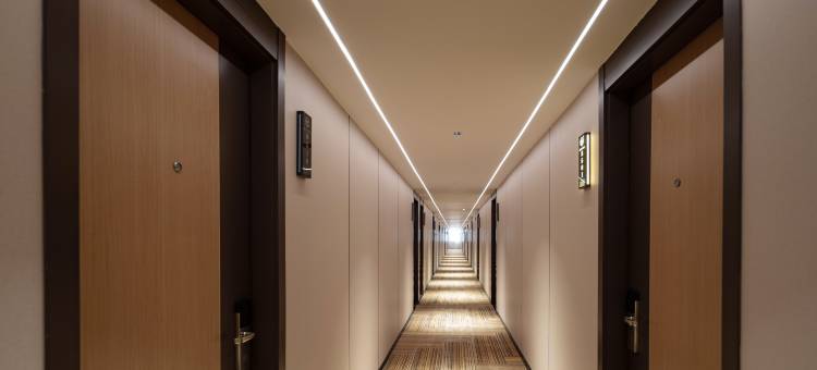 越家酒店(亳州魏武广场火车站店)图片