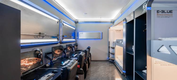 宜博电竞酒店(昌都茶马广场店)图片