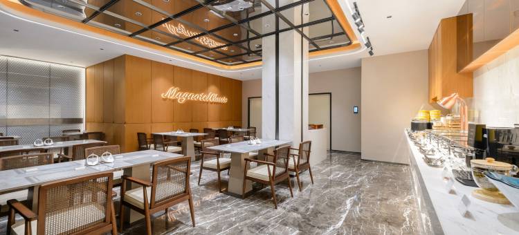 白玉兰酒店(朝阳万达广场朝阳大街店)图片