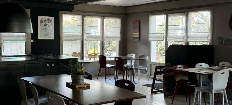 南蒙彼利埃康铂酒店(Campanile Montpellier Sud)图片