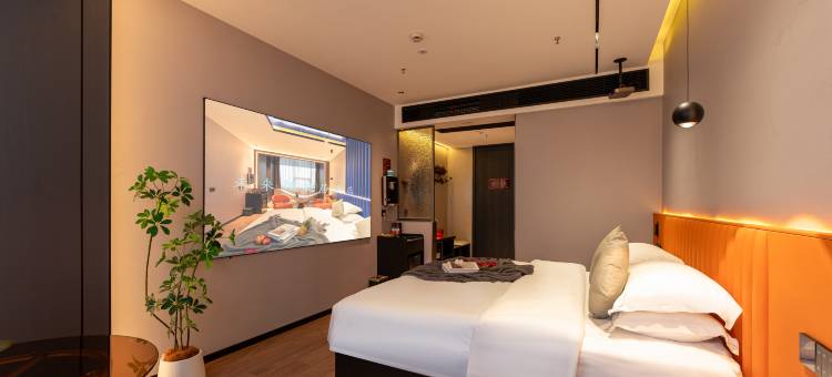 未来领航居酒店(合肥市府广场淮河路步行街店)图片